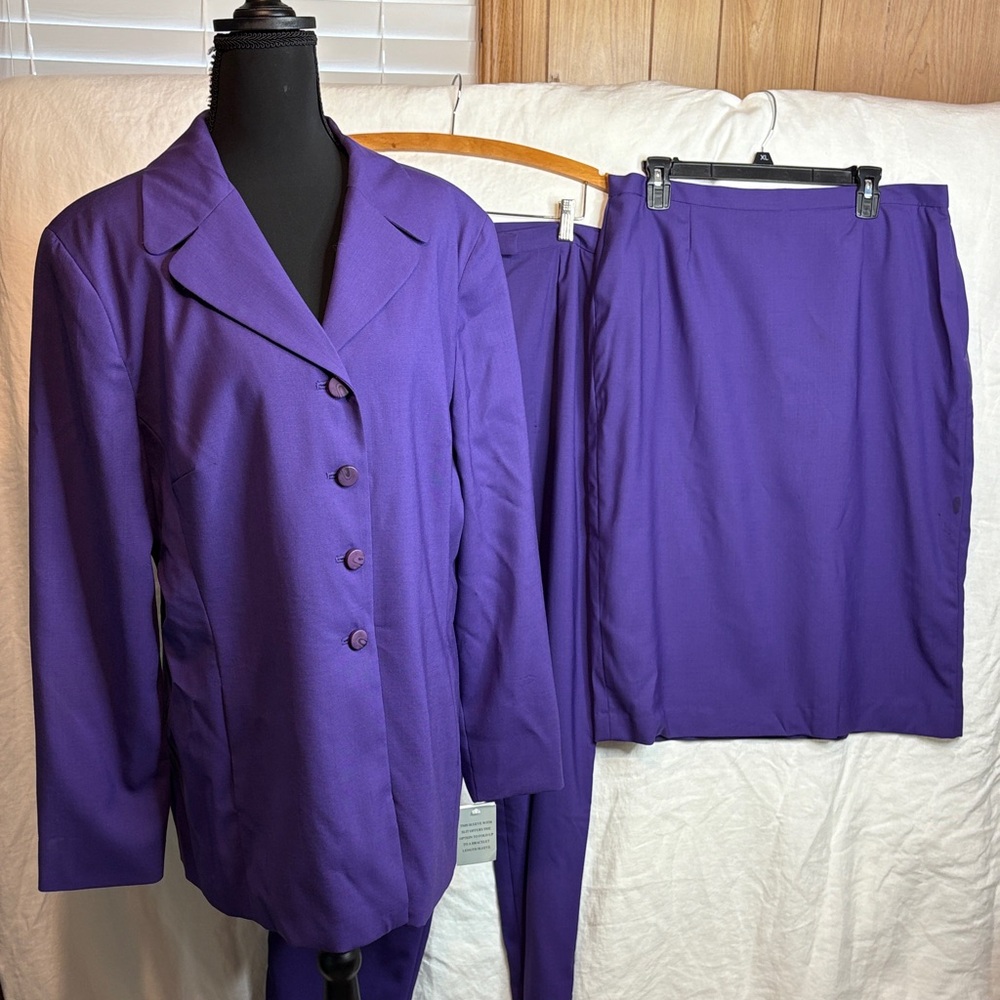 Donatella Purple Women's Blazer and Skirt Pant  Set